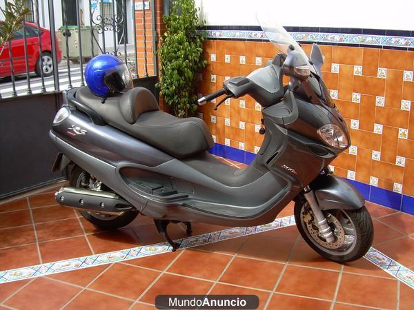 piaggio x 9 500 volucion,esta nueva