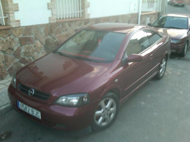 opel astra coupe bertone 2.2 147cv del año 2001