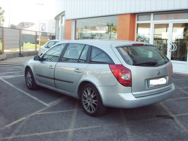 SE VENDE RENAULT LAGUNA DEL 2001