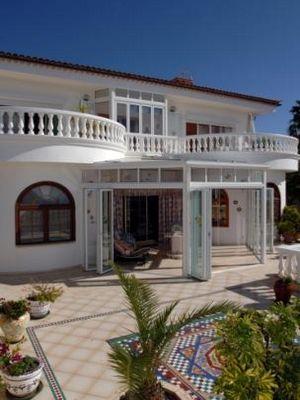 3b  , 3ba   in Chayofa,  Canary Islands   - 790000  EUR