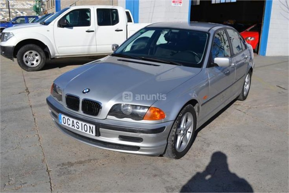 BMW Serie 3 320D 4p