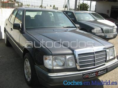 Mercedes Benz E300