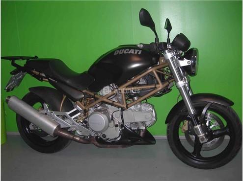 DUCATI MONSTER 600