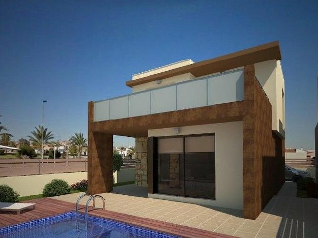 Chalet en venta en Torre de la Horadada, Alicante (Costa Blanca)