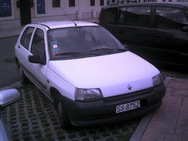 Comprar Renault CLIO 1.2 '95 en Leioa