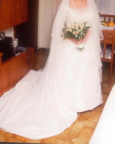 se vende traje de novia año 2006