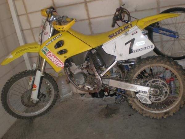 vendo o cambio suzuki 125cc