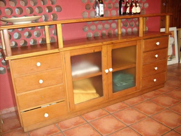 vendo mueble de madera para separar ambientes