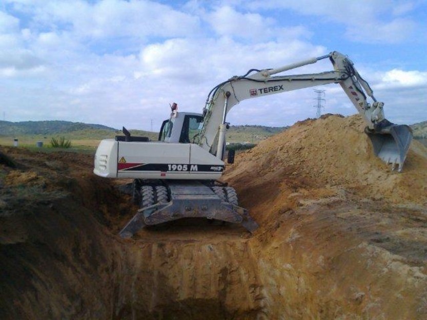 Excavadora de ruedas TEREX 1905M ocasión