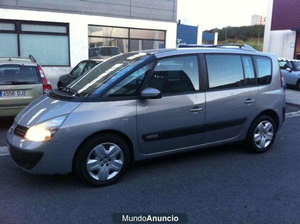 Renault ESPACE 2.2 DCI CUERO \'04