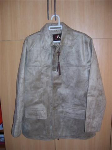 Vendo un par de chaquetas de ante  Emporio Fashion - nuevas