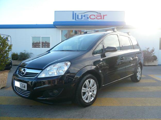 Opel Zafira 1.9 CDTi 120 CV Cosmo, 10.900€