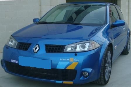 RENAULT MEGANE SPORT F1 TEAM 225 CV