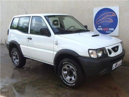 NISSAN TERRANO II TERRANO 2.7 TD SPORT - Barcelona