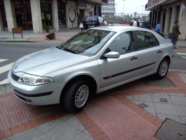 TOYOTA COROLLA Verso 1.8 VVTI