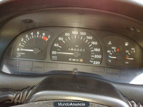 Se vende Opel Astra con motor gasolina 1.6