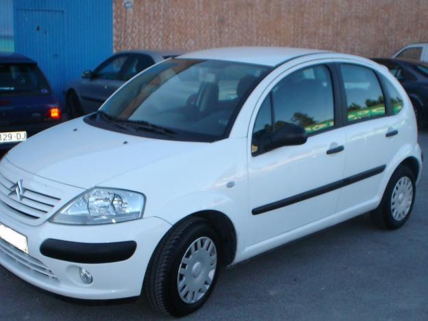 CITROEN C3 1.4 HDI, color blanco, precioso