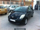 Toyota Yaris 1.3 VVTi Luna - mejor precio | unprecio.es