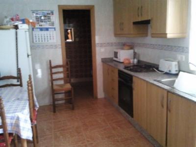 4b  , 1ba   in Ayora,  Valencia And Costa del Azahar   - 100000  EUR