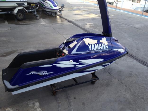 Se vende yamaha super jet 701