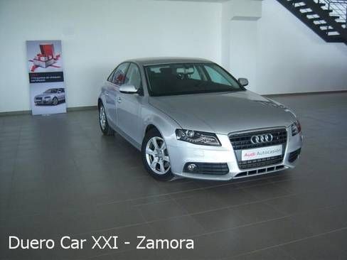 Audi A4 2.0 TDI e 136cv DPF