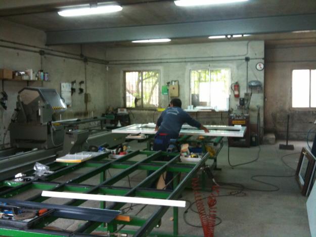 taller de carpinteria de aluminio