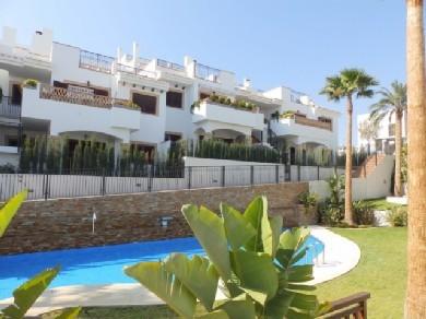 Apartamento con 3 dormitorios se vende en La Mata, Costa Blanca