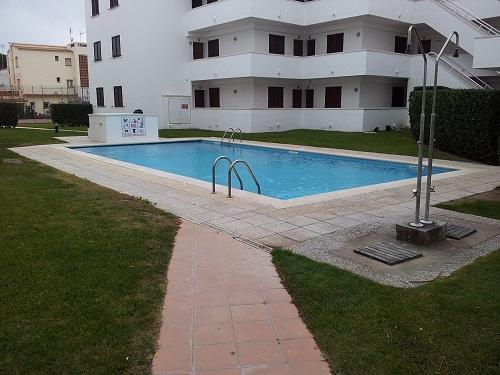 Apartamento con piscina en cala montgó-l'escala 350€/semana
