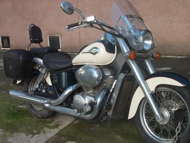 Se vende Honda Shadow American Clasic Edition    4500euros