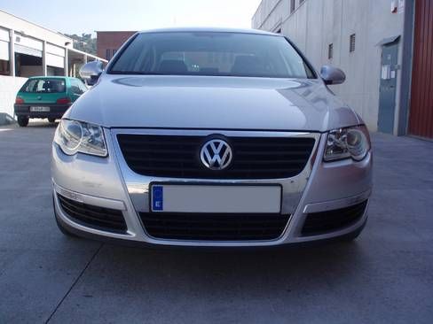 Volkswagen Passat 1.9 TDI 105CV ADVANCE