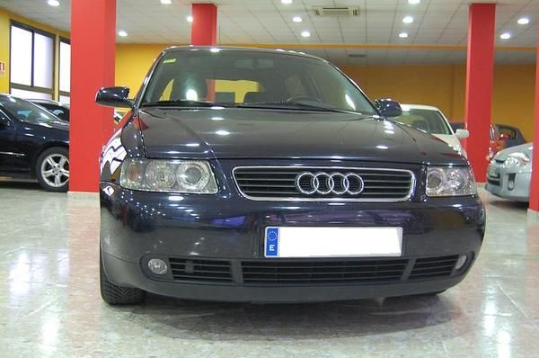 AUDI A3 1.8i 125CV. 3P. AUTOMATICO. AÑO/01. OCASION.