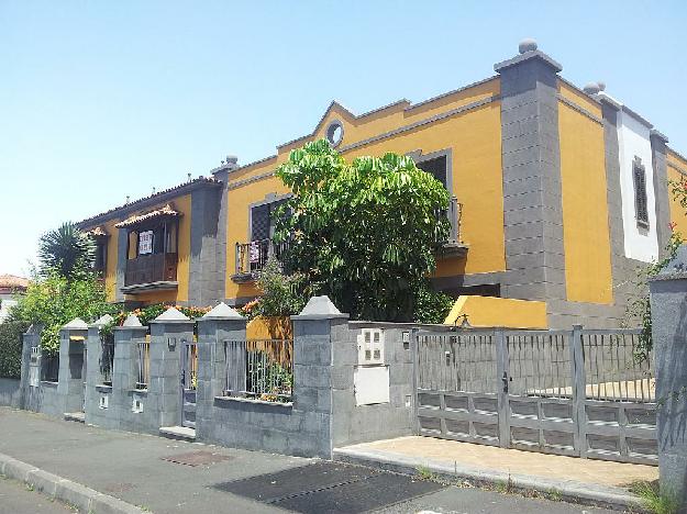 Casa adosada en San Cristóbal de La Laguna