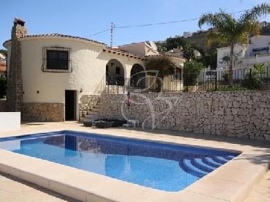 Chalet con 3 dormitorios se vende en Moraira, Costa Blanca