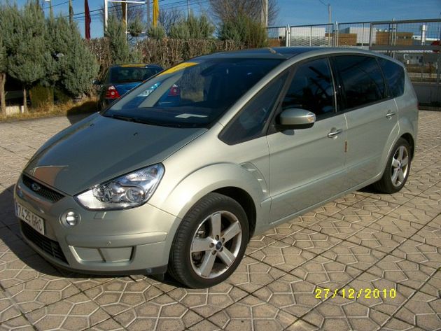 FORD S-Max 2.2TDCi Titanium