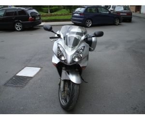 HONDA VFR 800