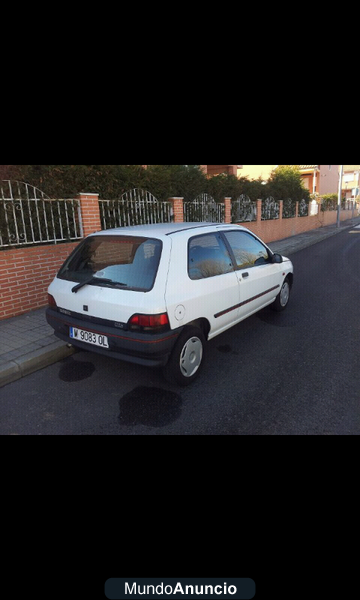 renault Clio 1.1