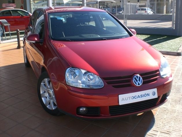 VOLKSWAGEN GOLF  1.9TDI SPORTLINE 105