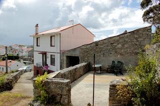 4b  , 1ba   in Corme,  Galicia   - 126000  EUR