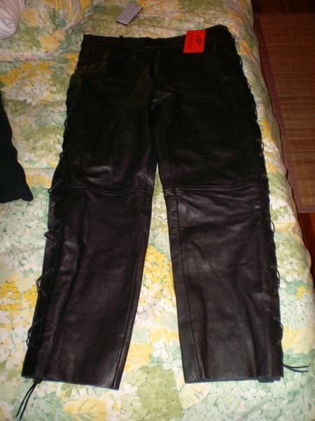 Pantalon de cuero