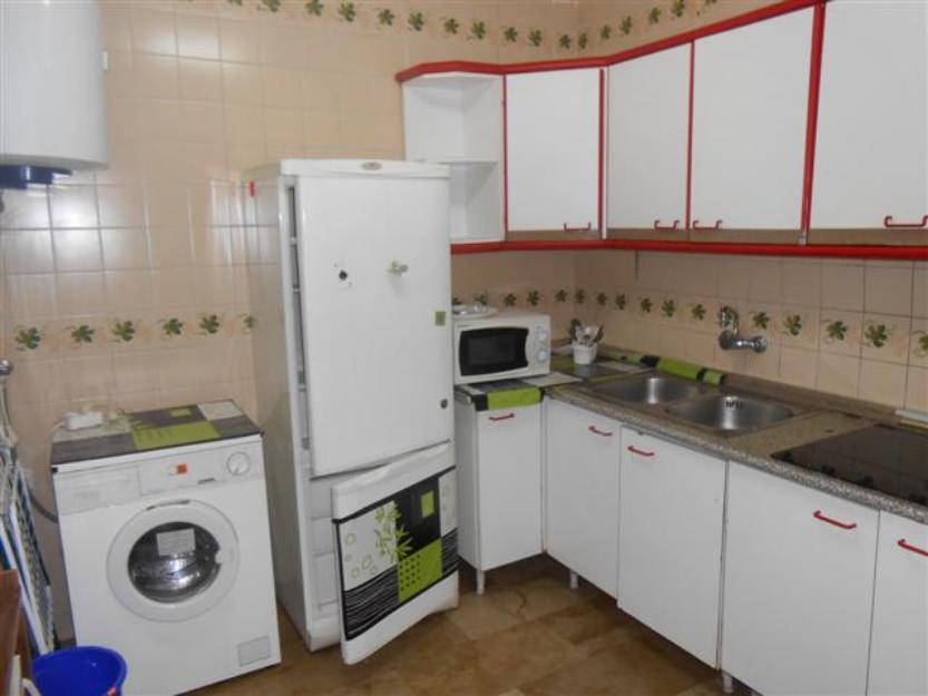 Piso alquiler 3 dormit pedro antonio 380 €