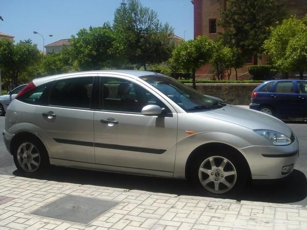 VENDO FORD FOCUS 1.8 TDCI 100CV 