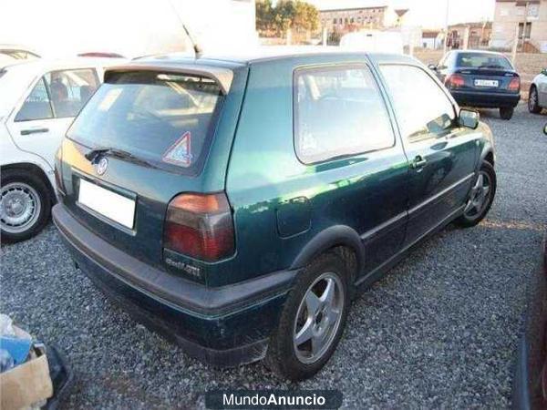 Volkswagen Golf 2.0 GTI