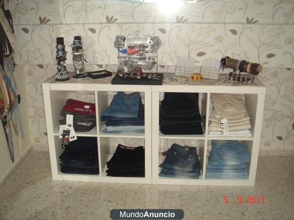 SE VENDEN MUEBLES TIENDA ROPA & COMPLEMENTOS