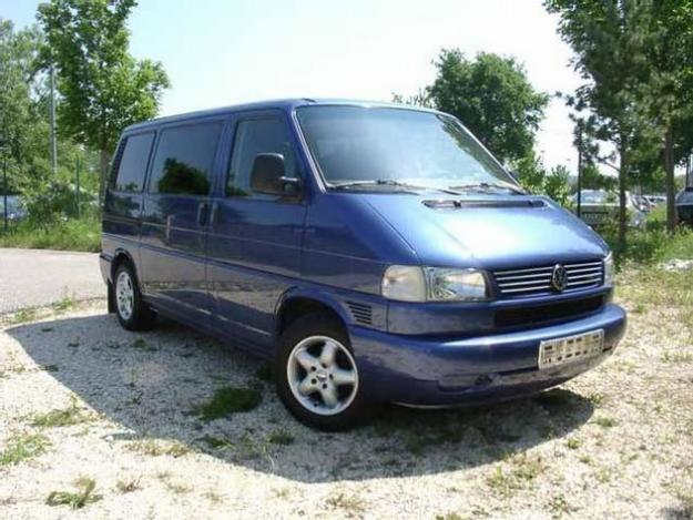 Comprar coche Volkswagen Multivan Tdi 102cv '97 en Tona