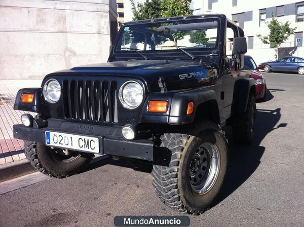 JEEP WRANGLER 2.5 techo duro.