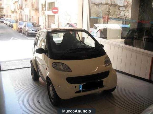 Smart Smart compact car