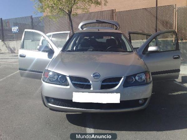 Nissan ALMERA 5P. 1.8 \'03