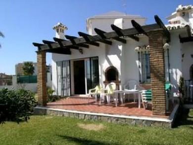 Bungalow con 2 dormitorios se vende en Mijas Costa, Costa del Sol