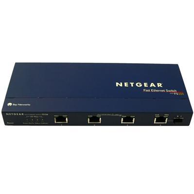 Switch NETGEAR --- FS 104