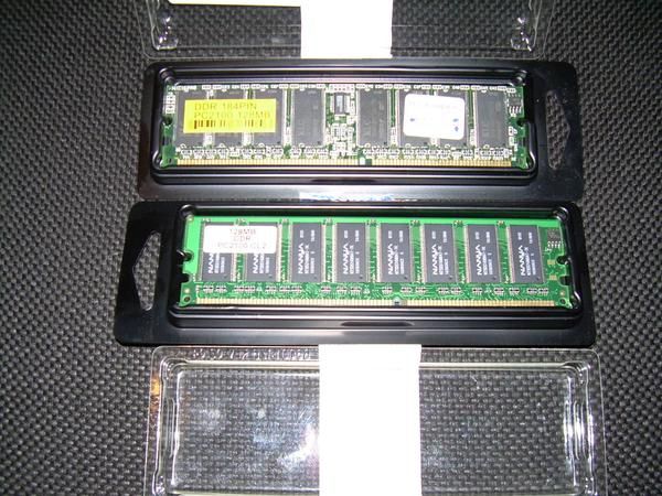 2 Memorias RAM DDR PC2100 CL2 de 128 MB
